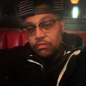 Meet your Posher, Yasin